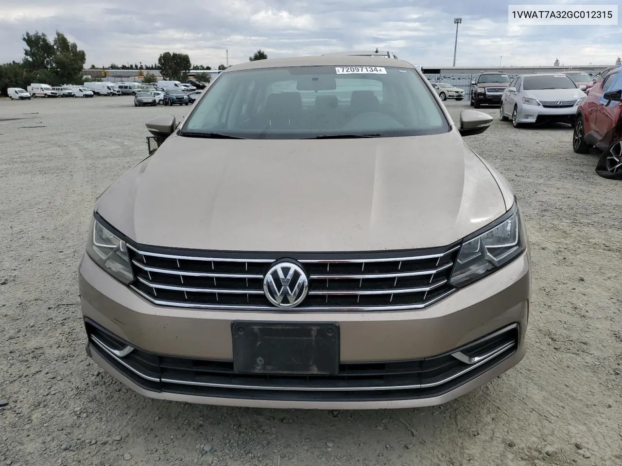 2016 Volkswagen Passat S VIN: 1VWAT7A32GC012315 Lot: 72097134