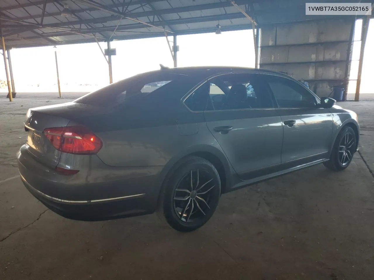 2016 Volkswagen Passat Se VIN: 1VWBT7A35GC052165 Lot: 72697414