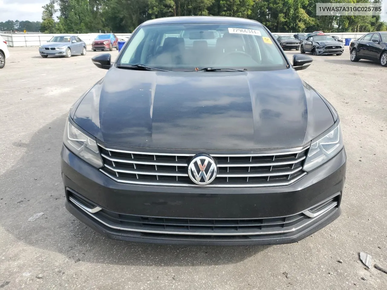 2016 Volkswagen Passat S VIN: 1VWAS7A31GC025785 Lot: 72966344