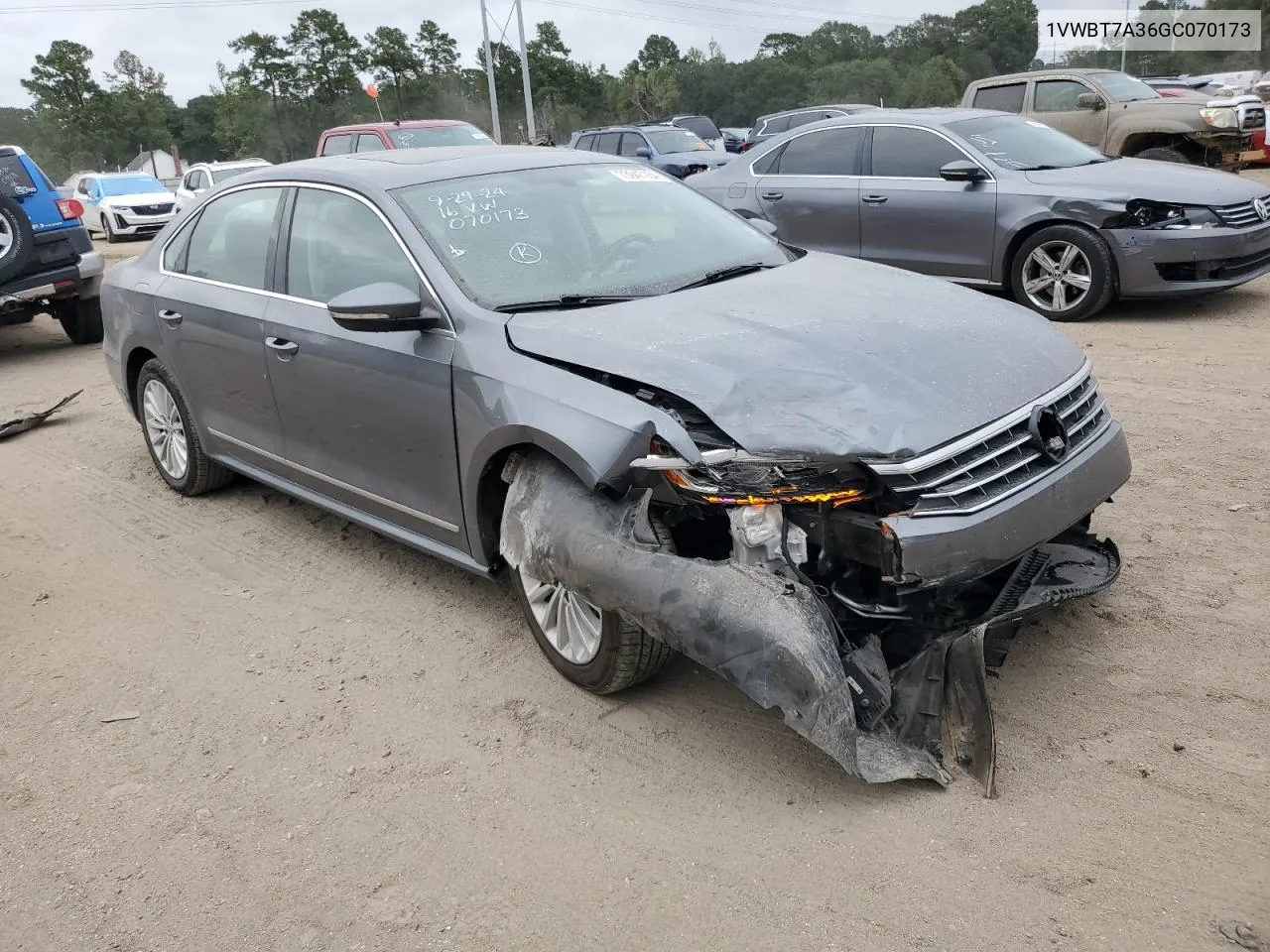 2016 Volkswagen Passat Se VIN: 1VWBT7A36GC070173 Lot: 73947154