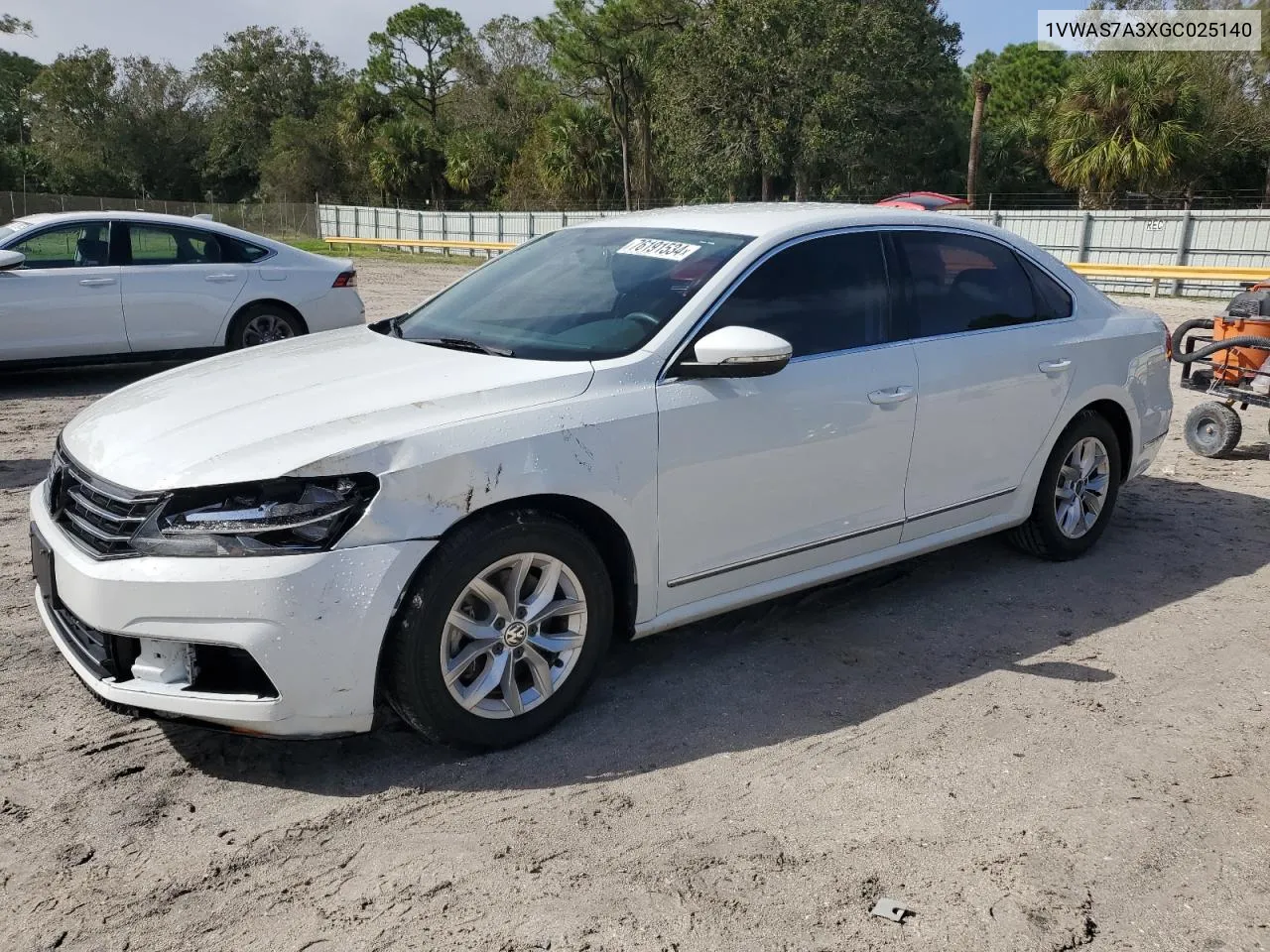 2016 Volkswagen Passat S VIN: 1VWAS7A3XGC025140 Lot: 76191534