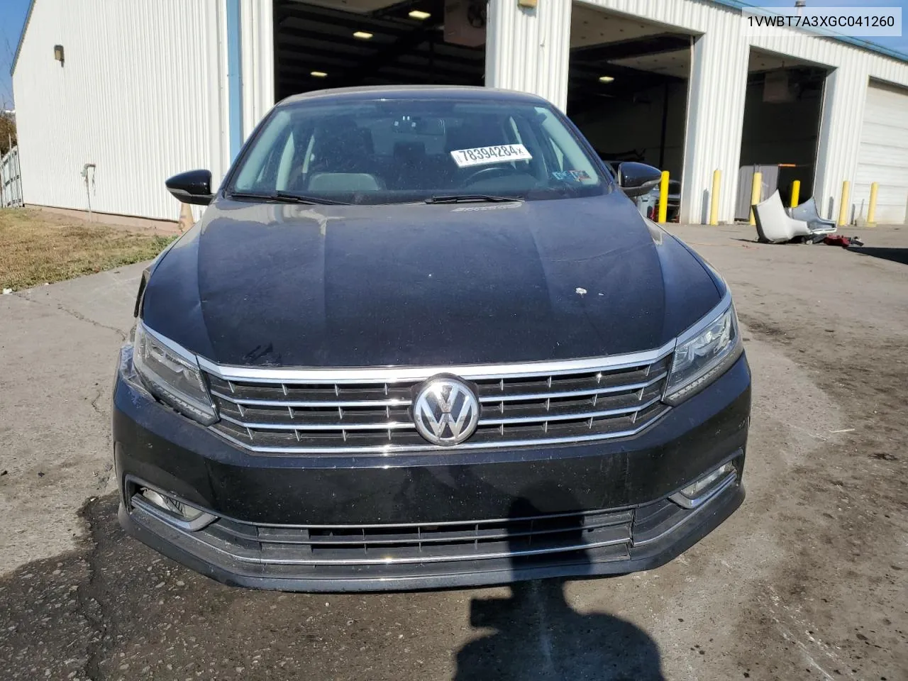 1VWBT7A3XGC041260 2016 Volkswagen Passat Se