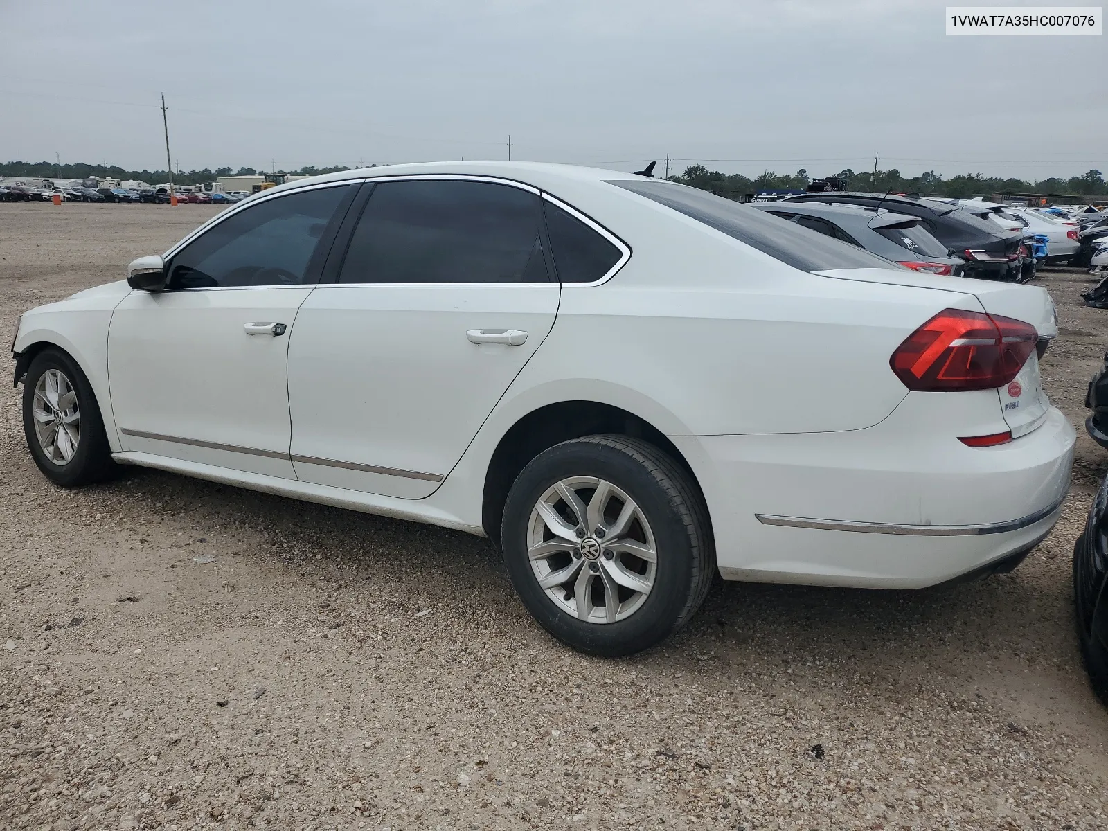 2017 Volkswagen Passat S VIN: 1VWAT7A35HC007076 Lot: 61141014