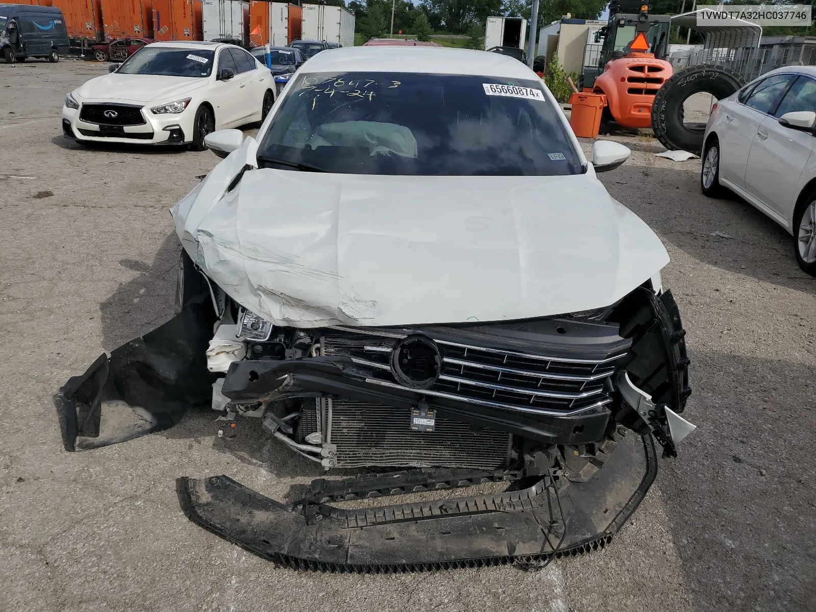 1VWDT7A32HC037746 2017 Volkswagen Passat R-Line