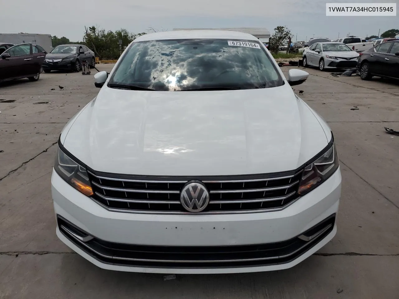 2017 Volkswagen Passat S VIN: 1VWAT7A34HC015945 Lot: 67319164