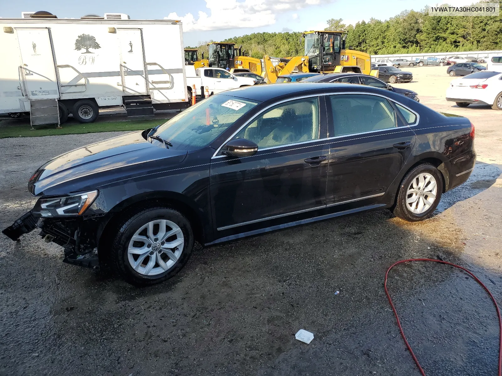 1VWAT7A30HC041801 2017 Volkswagen Passat S