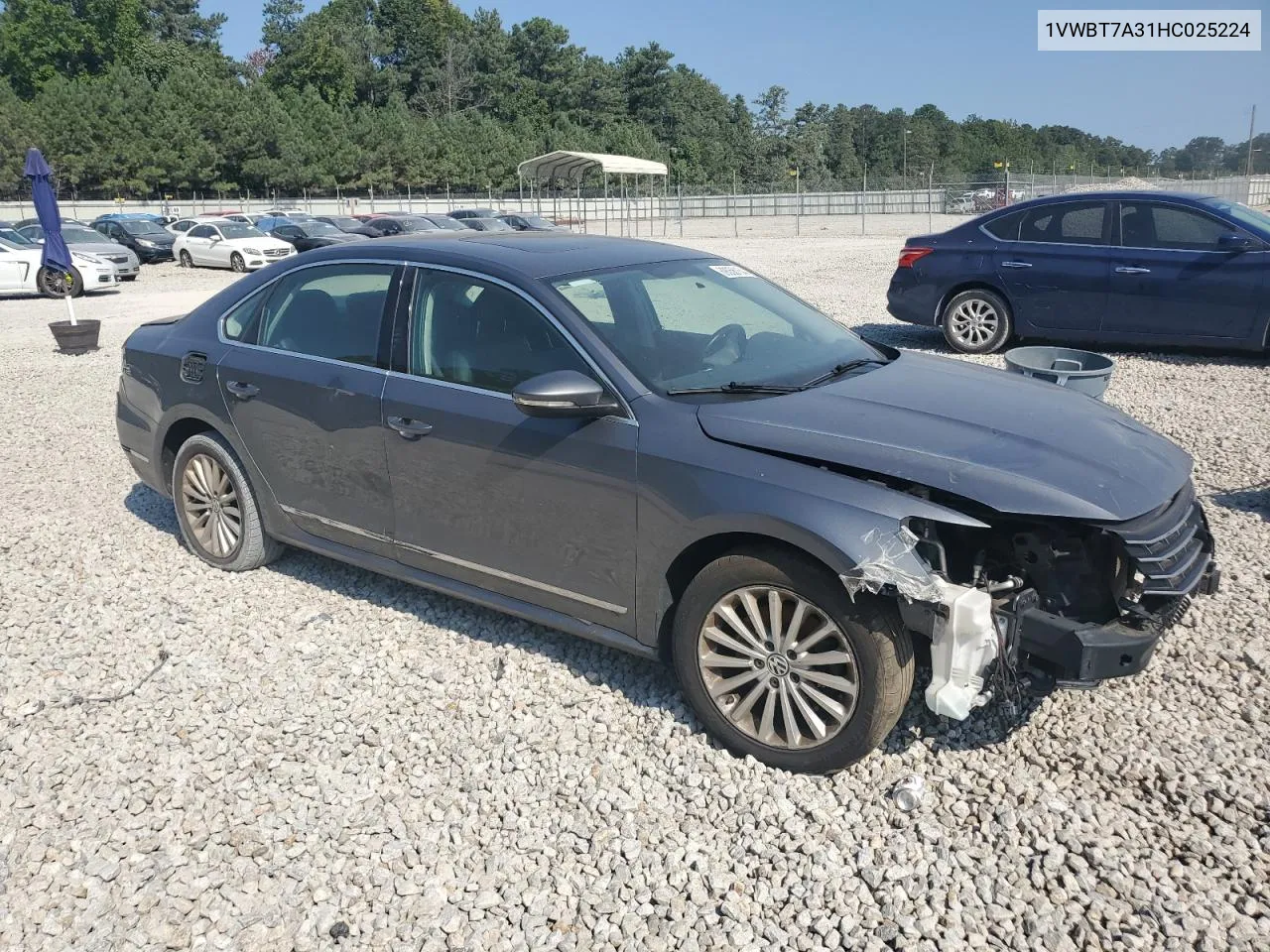 1VWBT7A31HC025224 2017 Volkswagen Passat Se