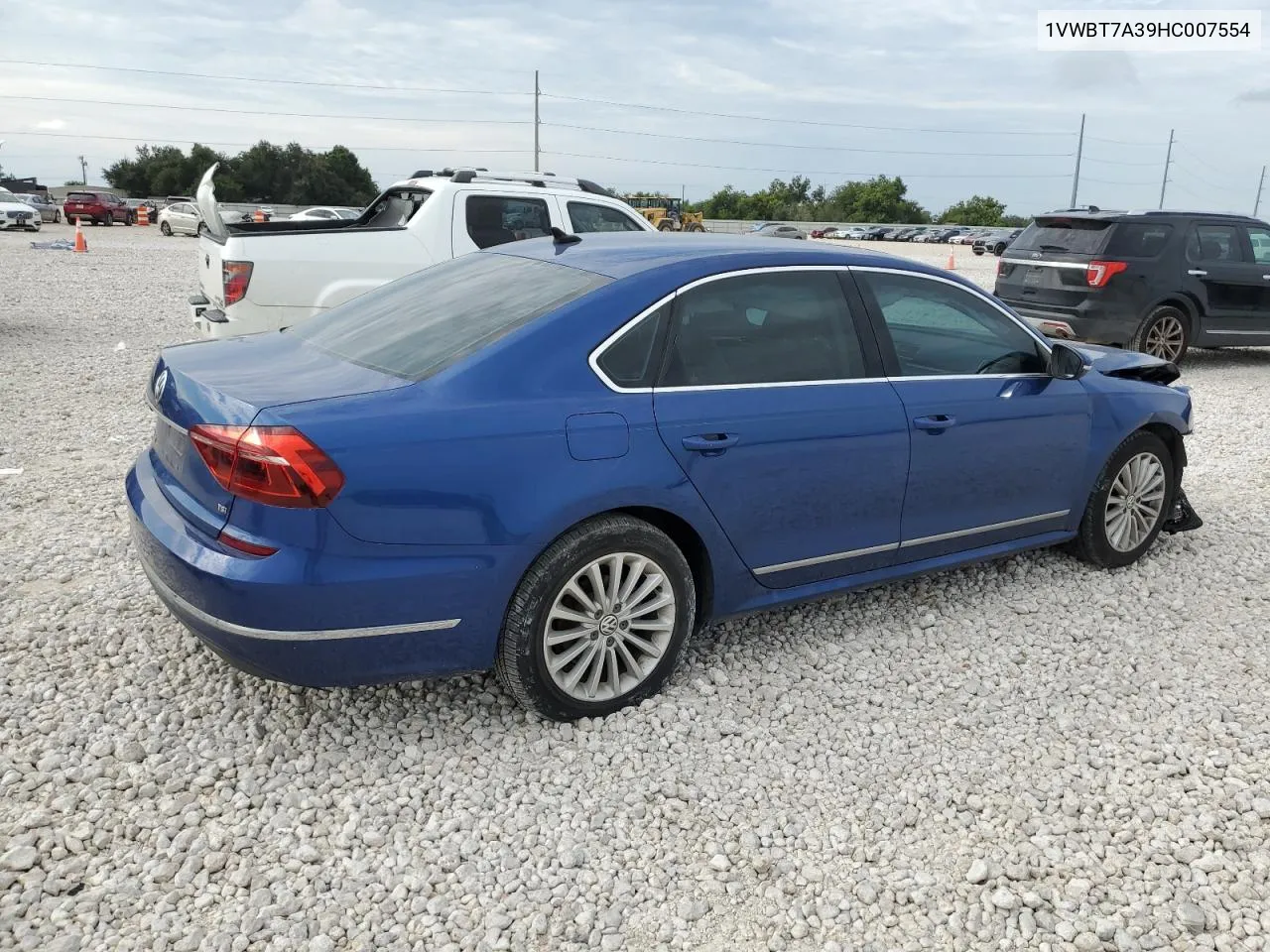 2017 Volkswagen Passat Se VIN: 1VWBT7A39HC007554 Lot: 69799424