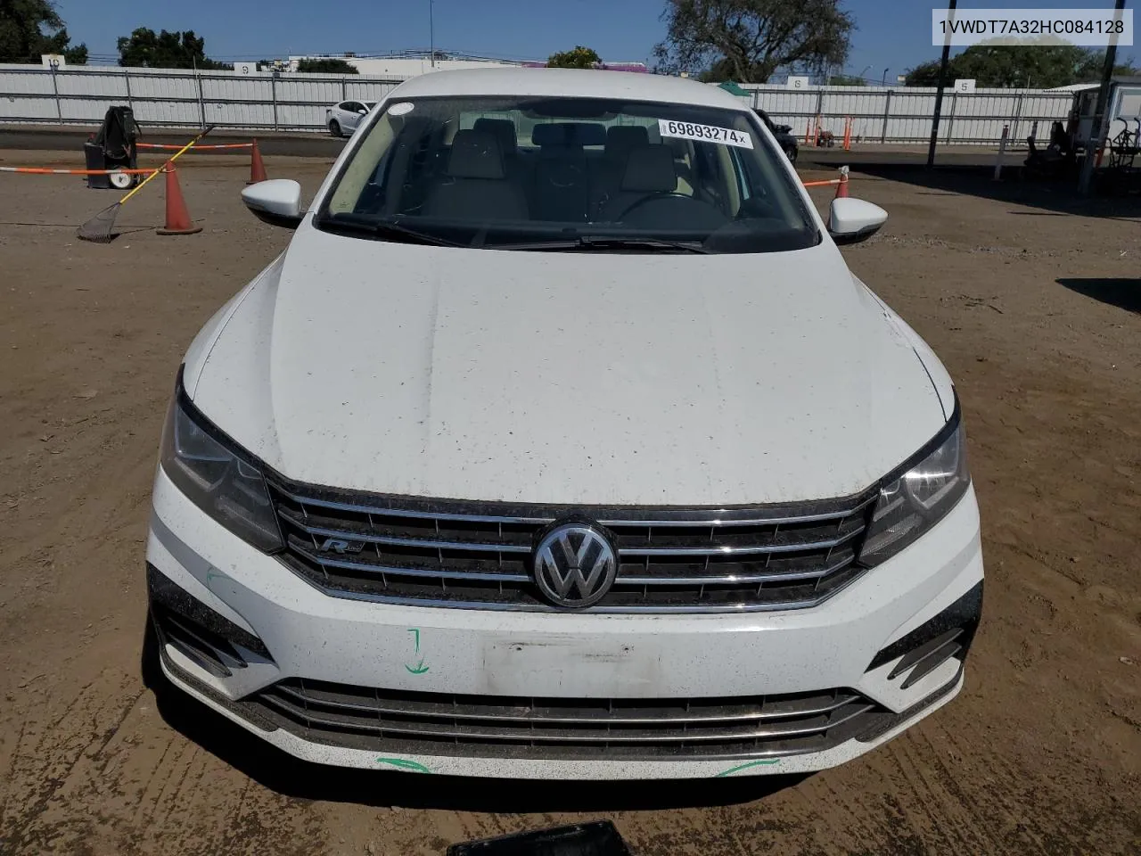 2017 Volkswagen Passat R-Line VIN: 1VWDT7A32HC084128 Lot: 69893274