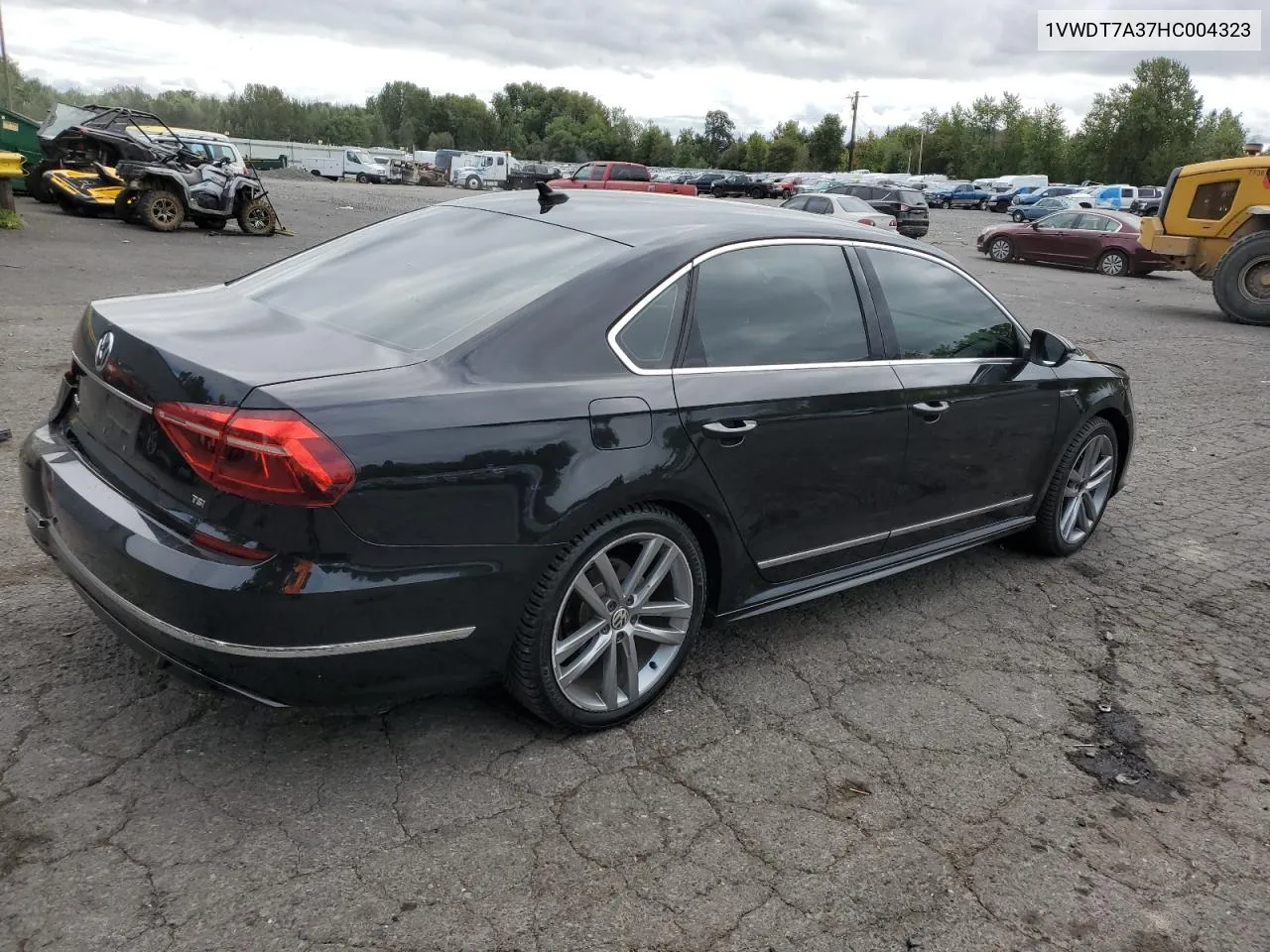 1VWDT7A37HC004323 2017 Volkswagen Passat R-Line