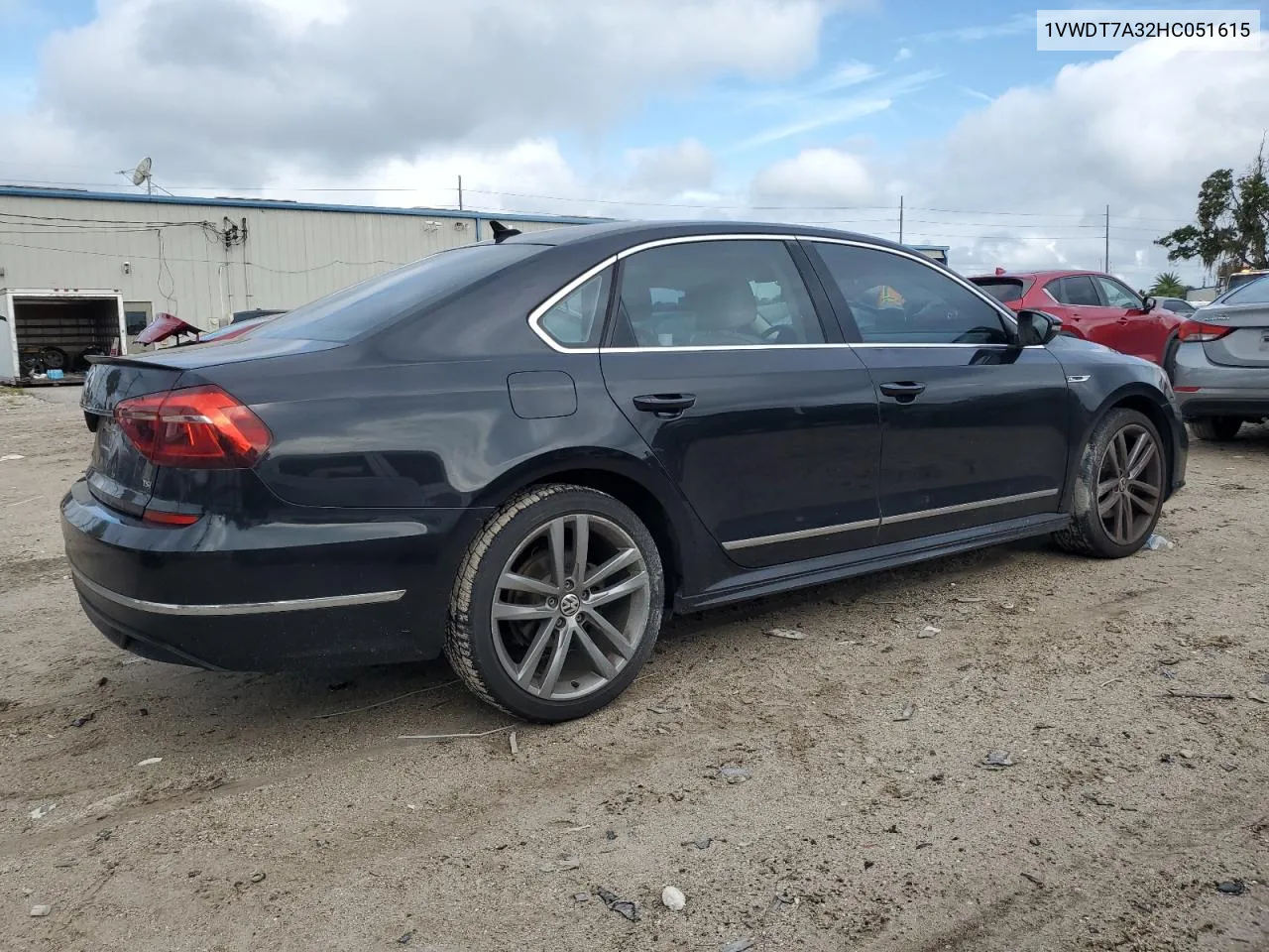 2017 Volkswagen Passat R-Line VIN: 1VWDT7A32HC051615 Lot: 70906924