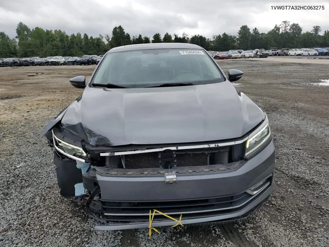 1VWGT7A32HC063275 2017 Volkswagen Passat Se