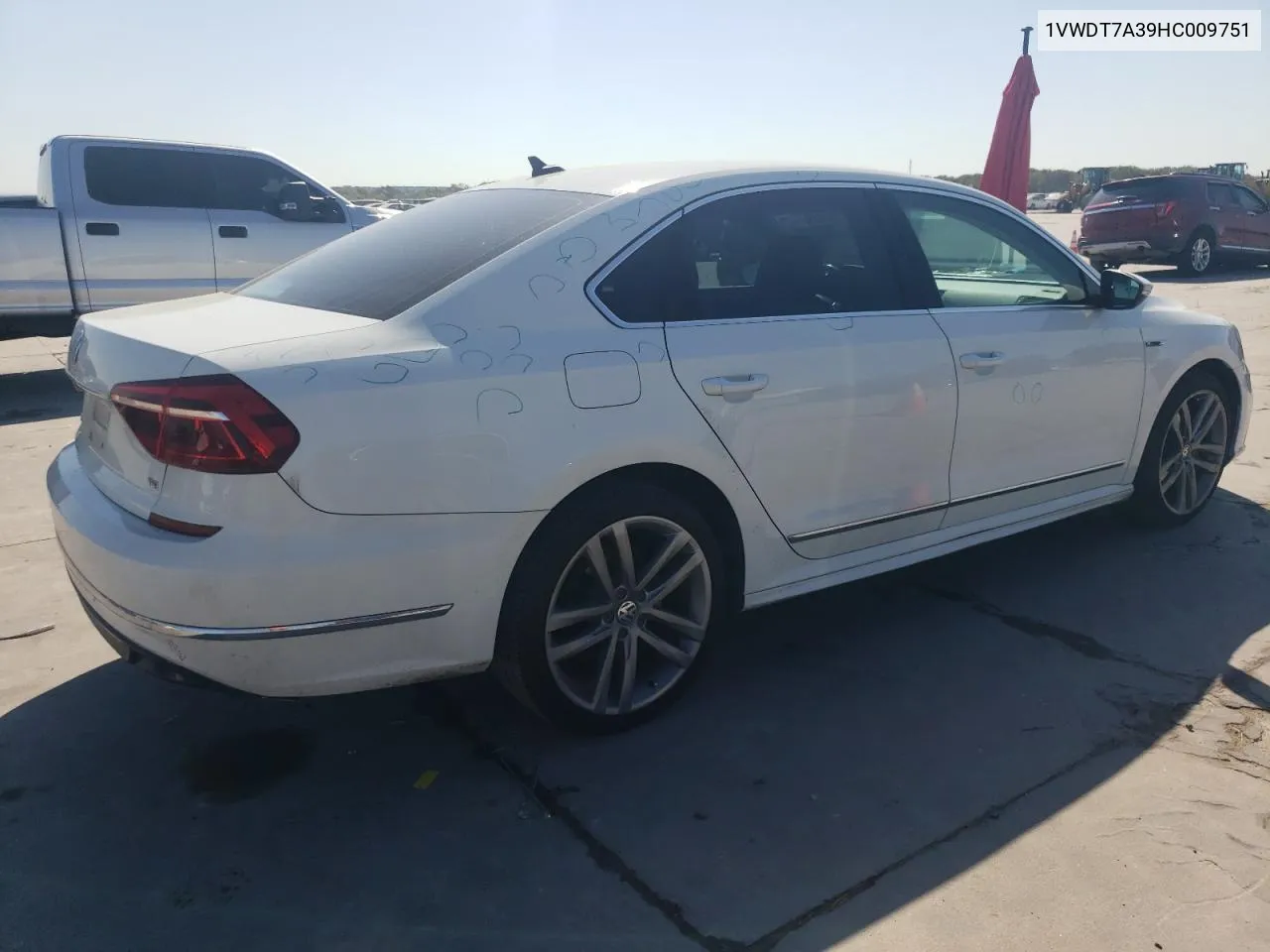 2017 Volkswagen Passat R-Line VIN: 1VWDT7A39HC009751 Lot: 71920234