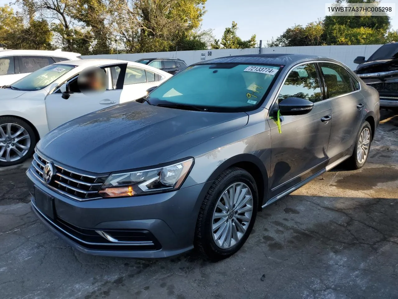 1VWBT7A37HC005298 2017 Volkswagen Passat Se