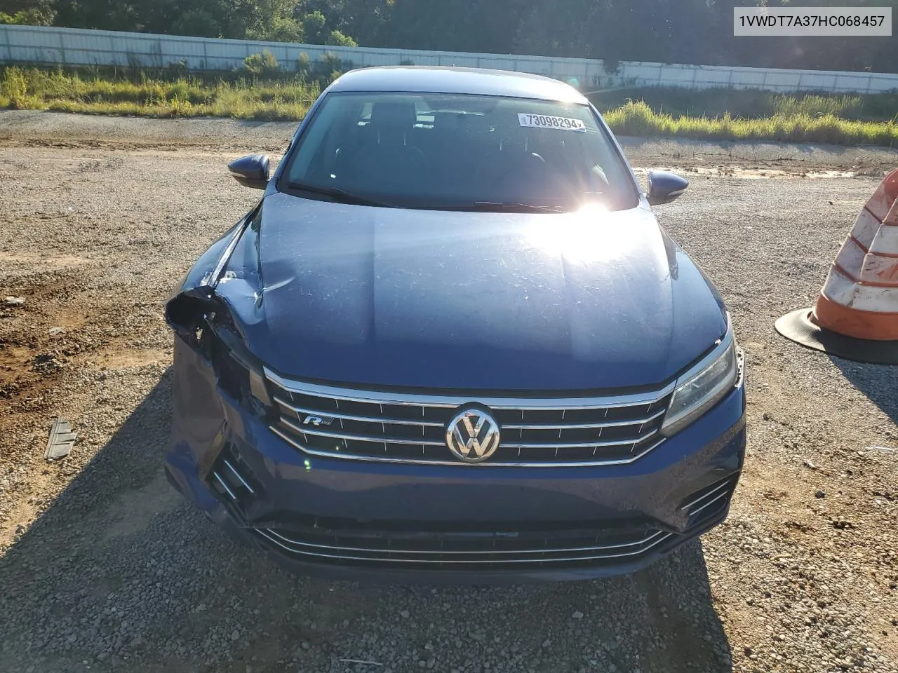 2017 Volkswagen Passat R-Line VIN: 1VWDT7A37HC068457 Lot: 73098294