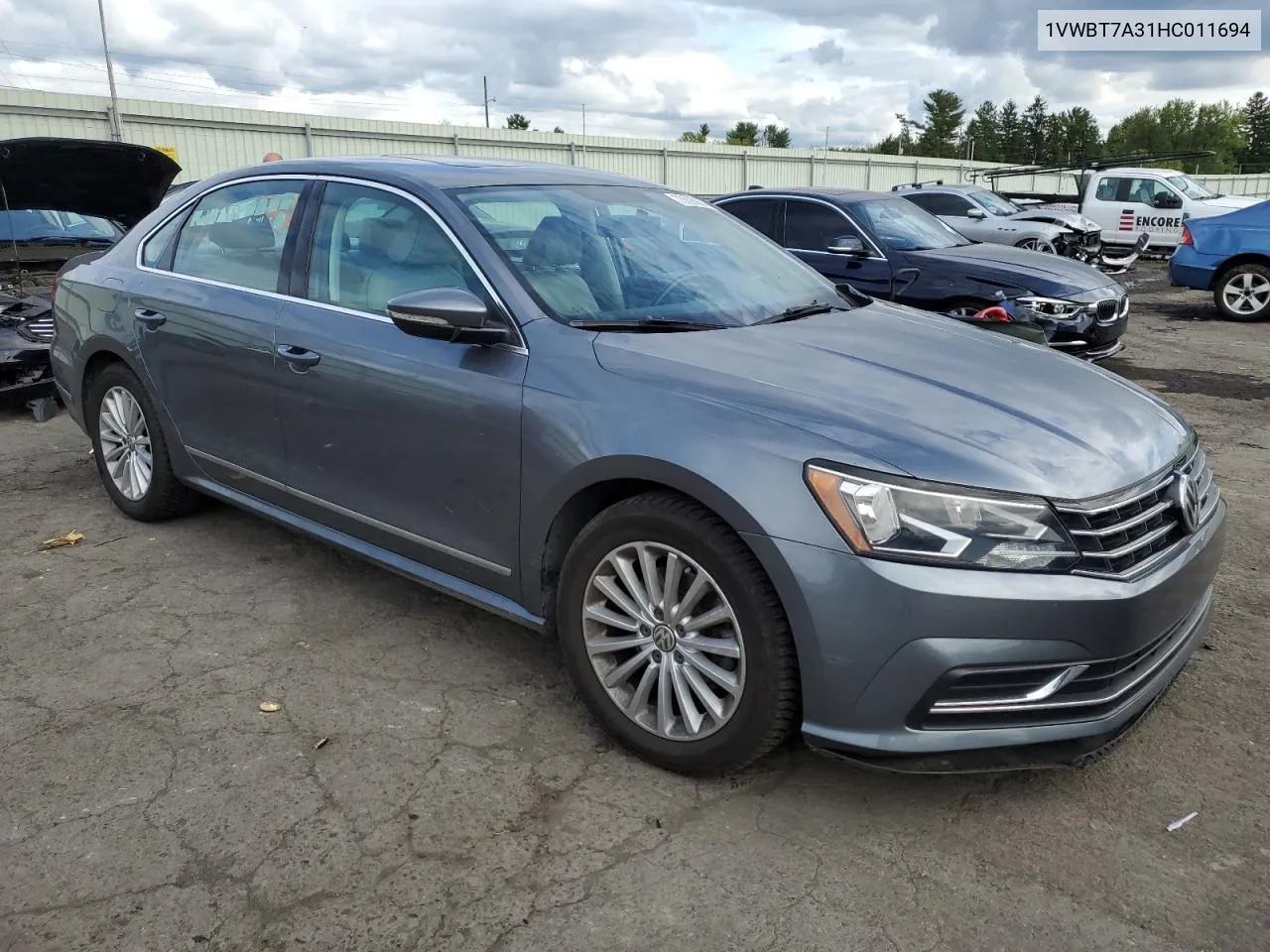 2017 Volkswagen Passat Se VIN: 1VWBT7A31HC011694 Lot: 73593904