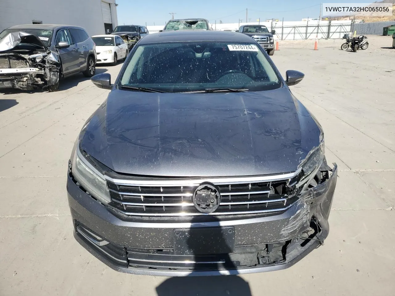 2017 Volkswagen Passat Sel Premium VIN: 1VWCT7A32HC065056 Lot: 75707244