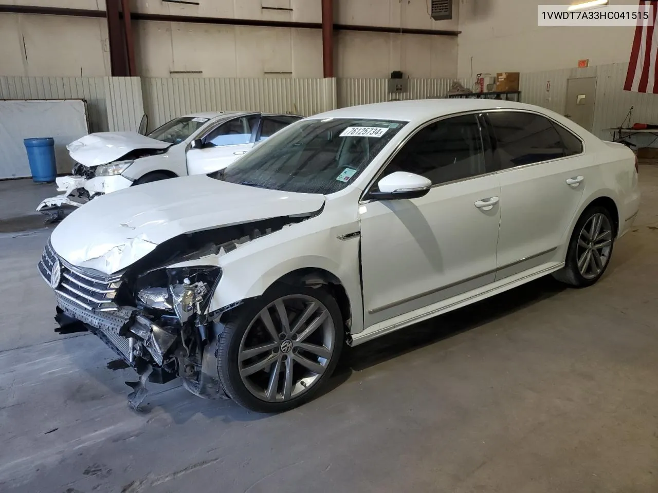 1VWDT7A33HC041515 2017 Volkswagen Passat R-Line