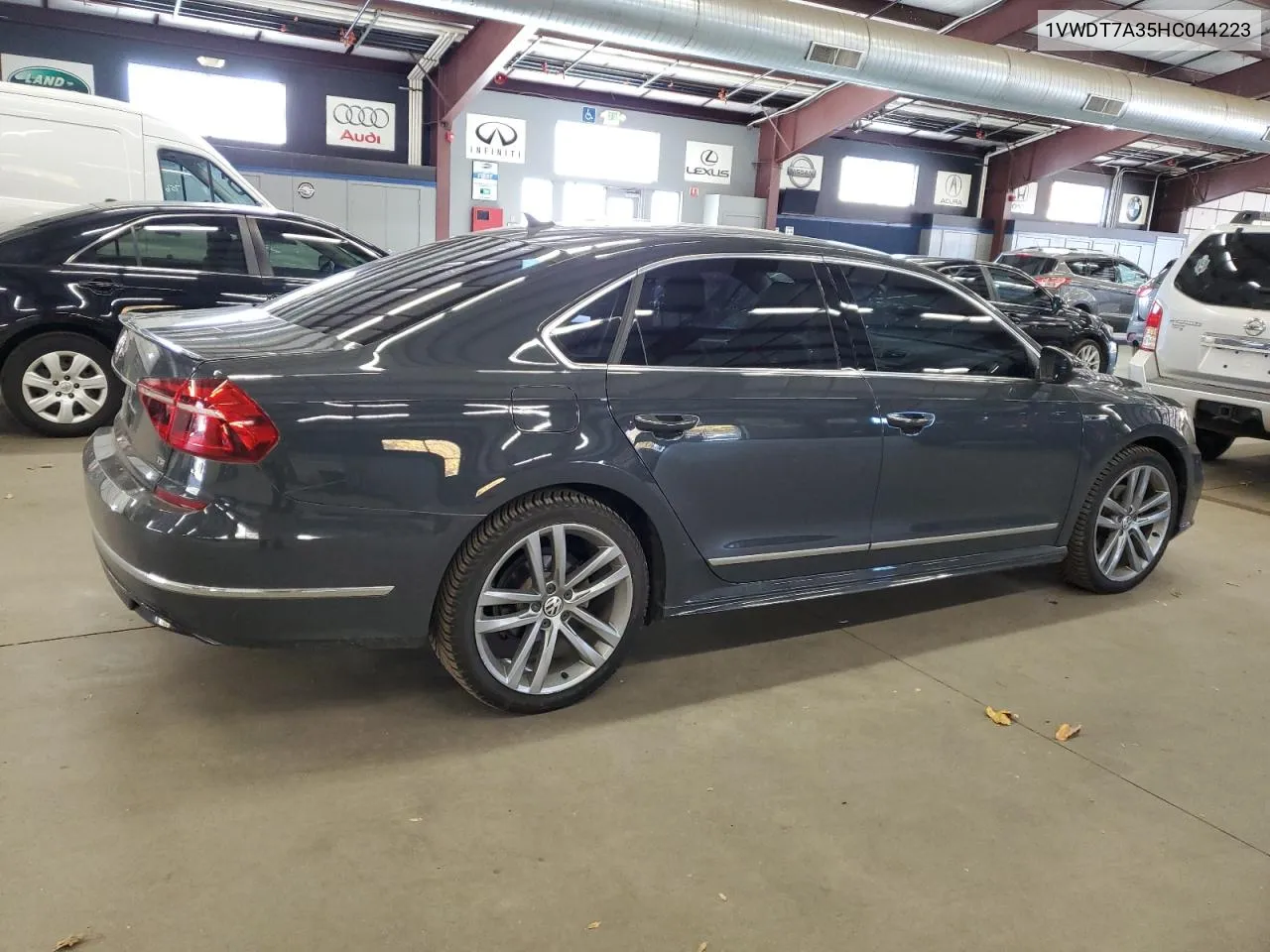 2017 Volkswagen Passat R-Line VIN: 1VWDT7A35HC044223 Lot: 76685884