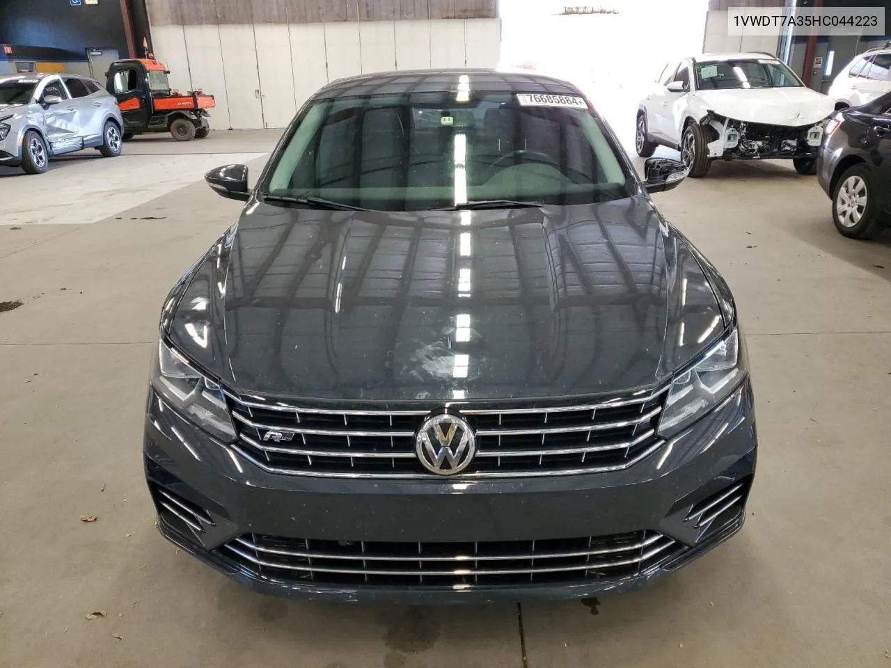 2017 Volkswagen Passat R-Line VIN: 1VWDT7A35HC044223 Lot: 76685884