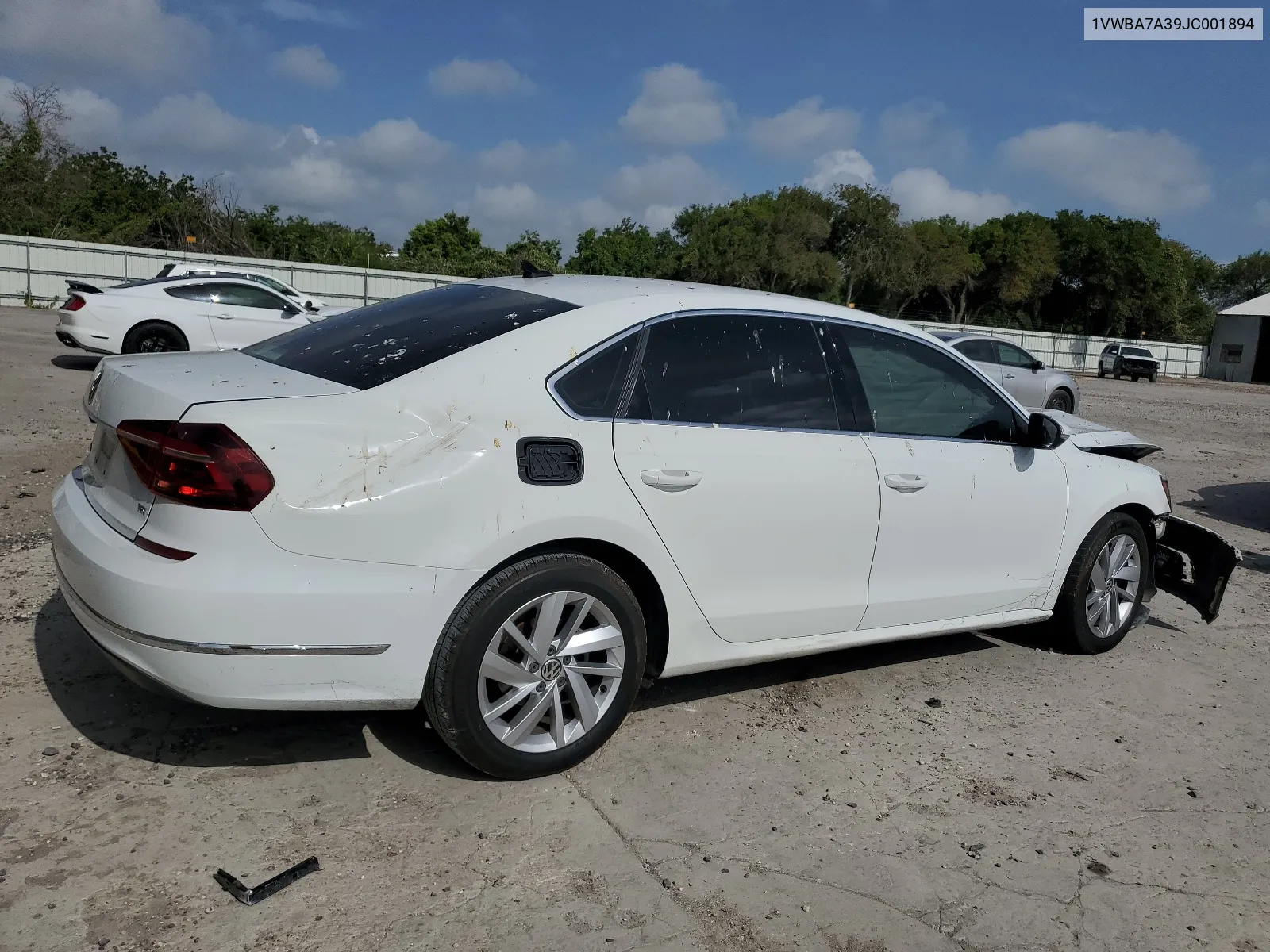 2018 Volkswagen Passat Se VIN: 1VWBA7A39JC001894 Lot: 61686524