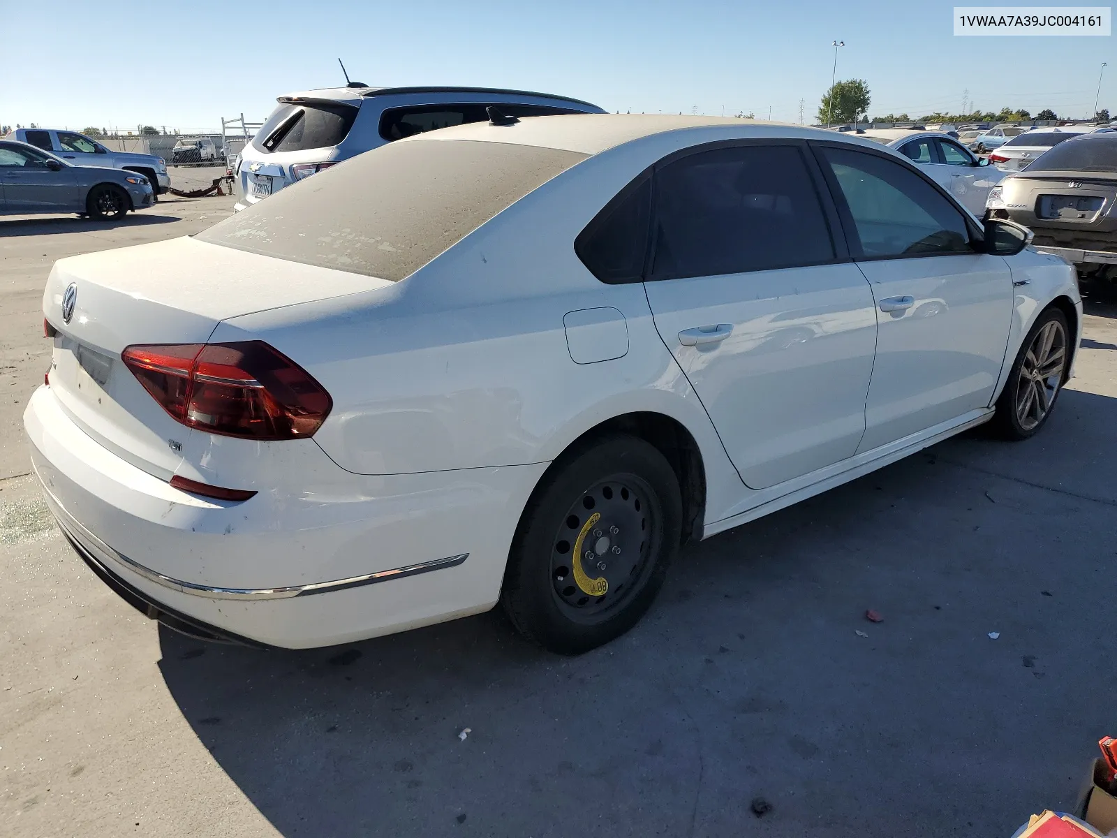 1VWAA7A39JC004161 2018 Volkswagen Passat S