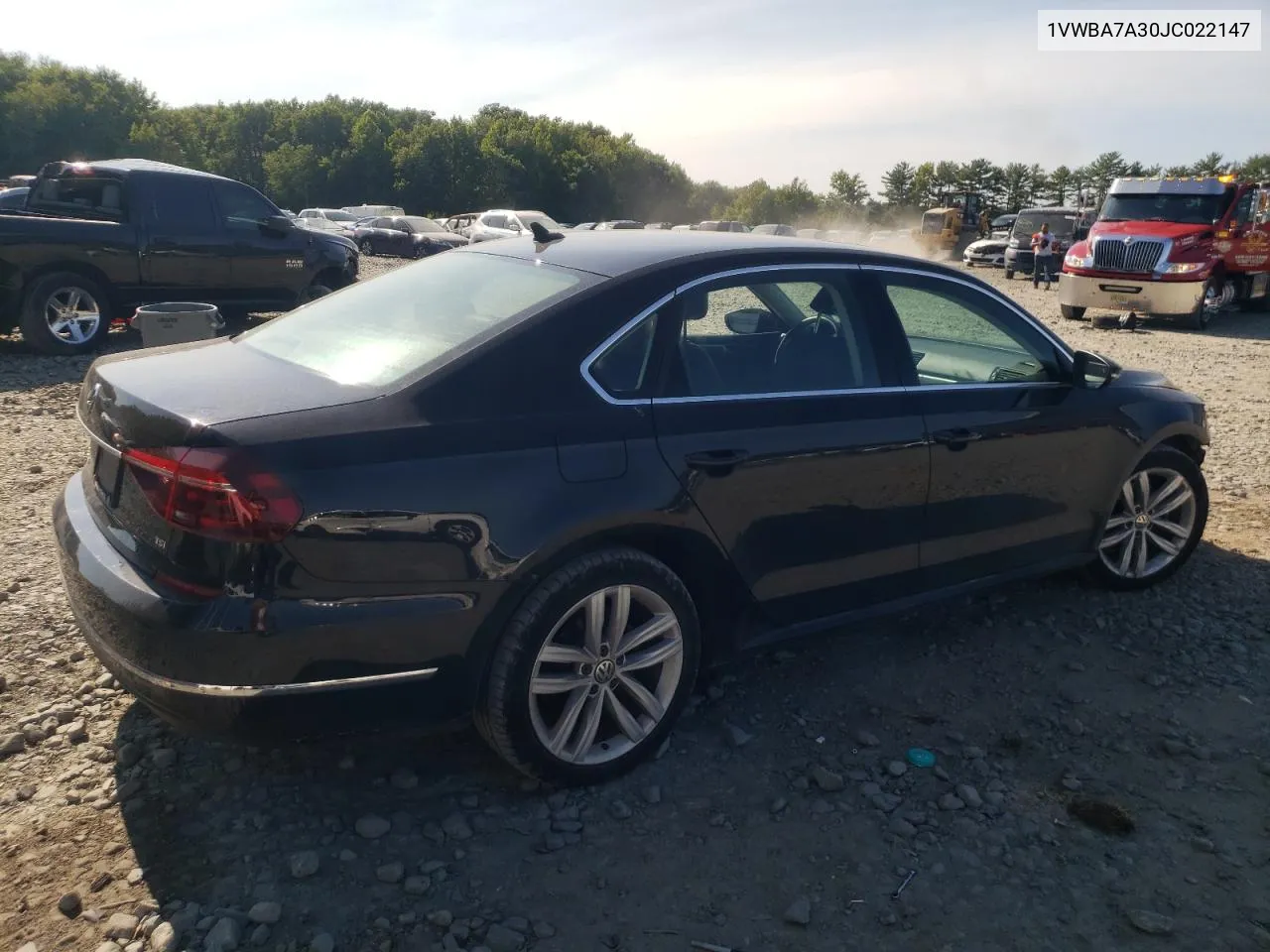 1VWBA7A30JC022147 2018 Volkswagen Passat Se