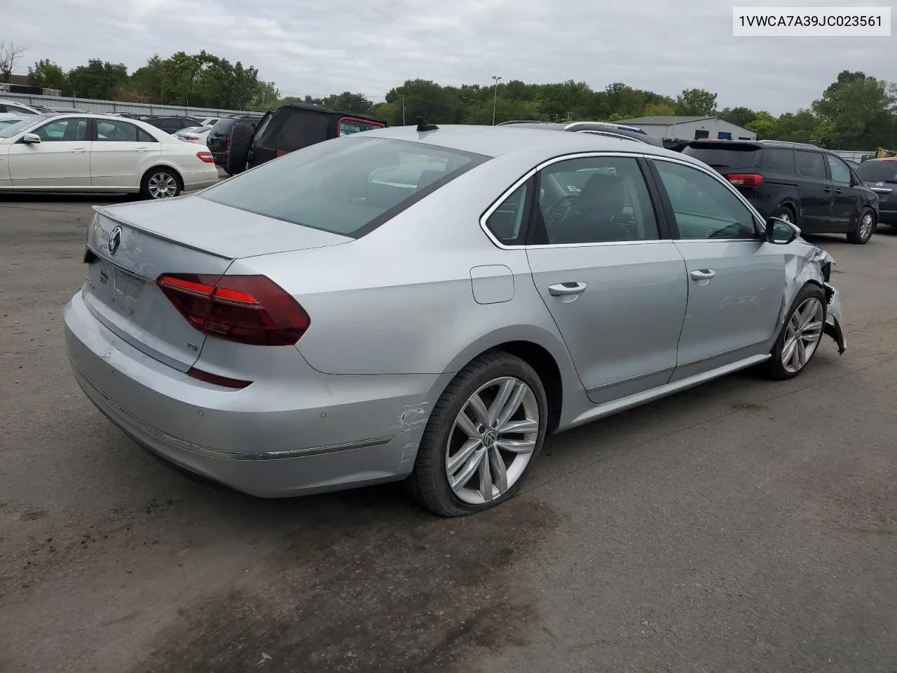 2018 Volkswagen Passat Sel Premium VIN: 1VWCA7A39JC023561 Lot: 70379614