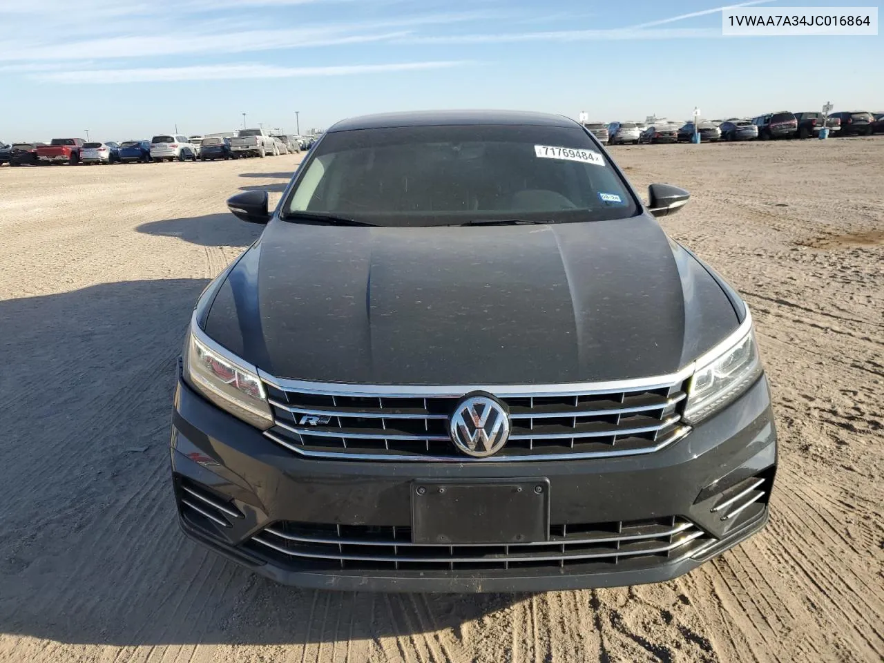 1VWAA7A34JC016864 2018 Volkswagen Passat S