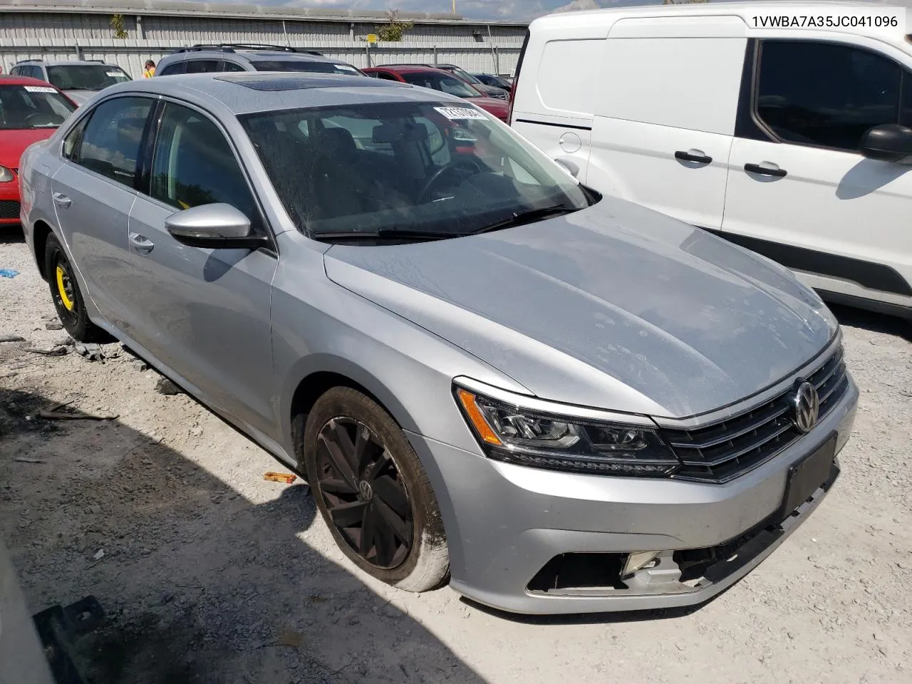 2018 Volkswagen Passat Se VIN: 1VWBA7A35JC041096 Lot: 72137084