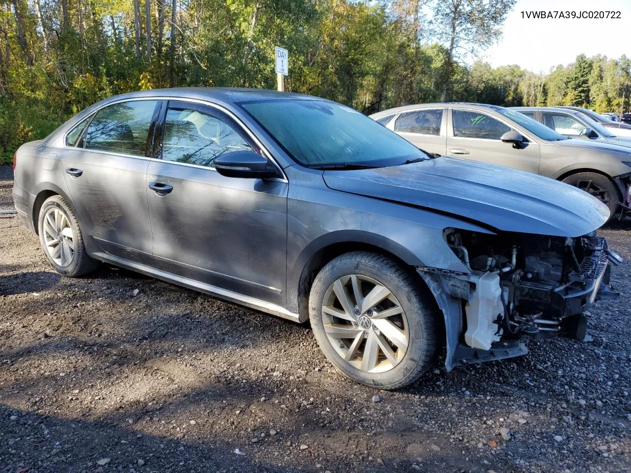 1VWBA7A39JC020722 2018 Volkswagen Passat Se