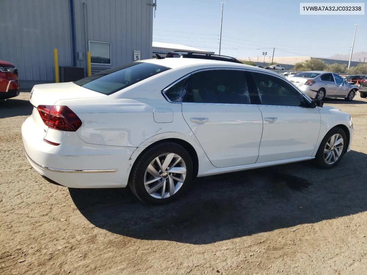 1VWBA7A32JC032338 2018 Volkswagen Passat Se