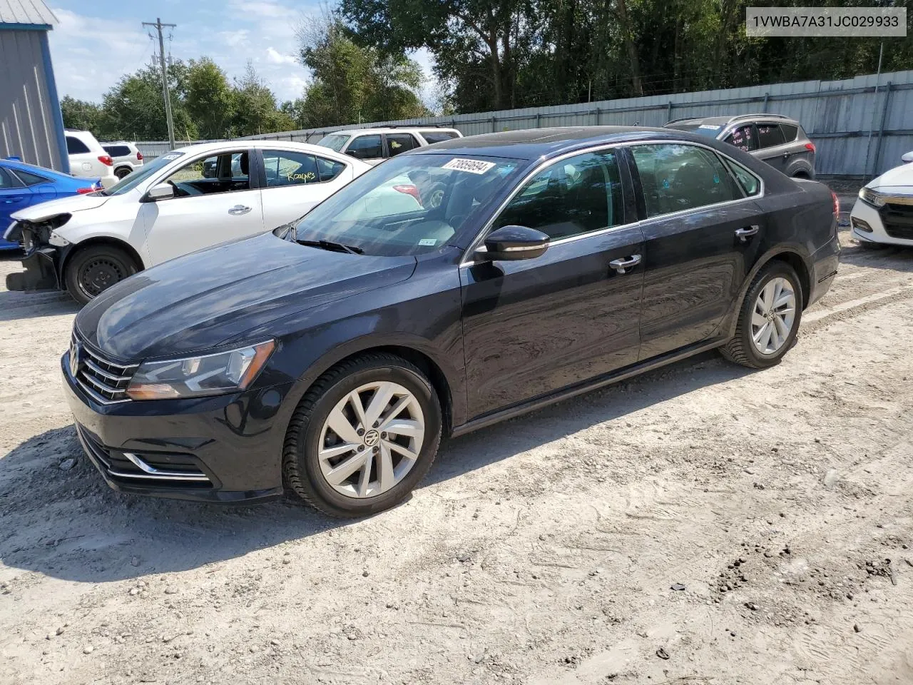 1VWBA7A31JC029933 2018 Volkswagen Passat Se