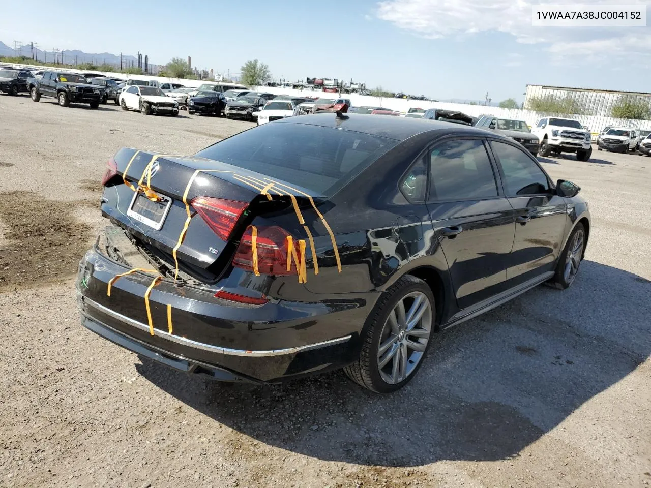 1VWAA7A38JC004152 2018 Volkswagen Passat S