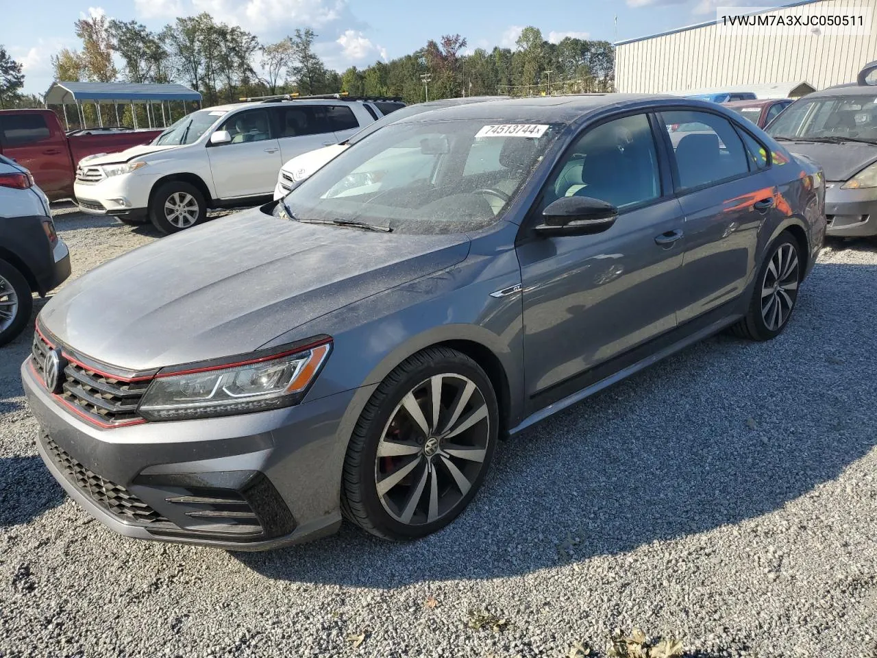 1VWJM7A3XJC050511 2018 Volkswagen Passat Gt