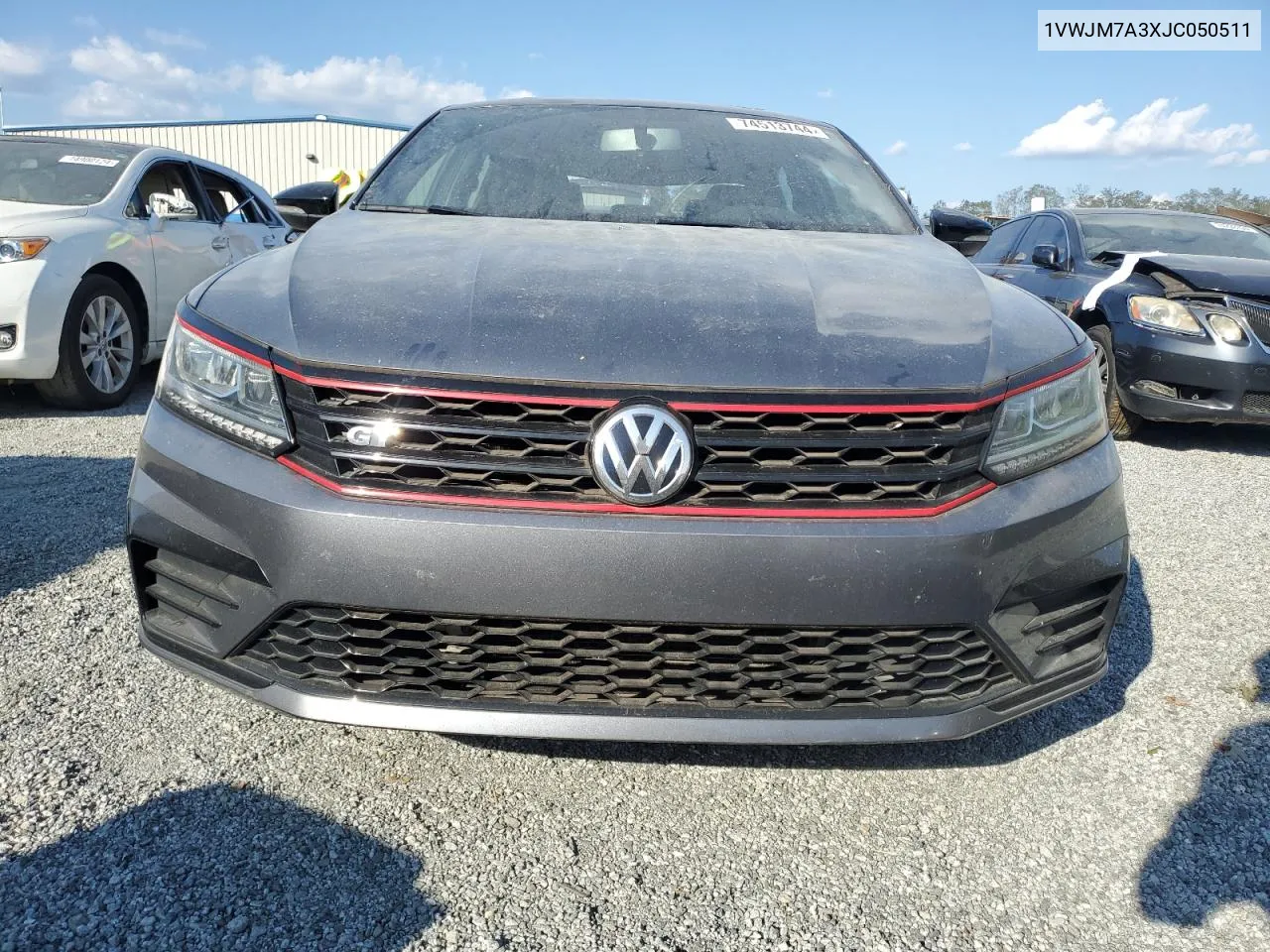 1VWJM7A3XJC050511 2018 Volkswagen Passat Gt