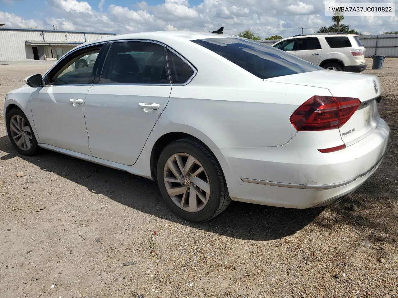 2018 Volkswagen Passat Se VIN: 1VWBA7A37JC010822 Lot: 78032704