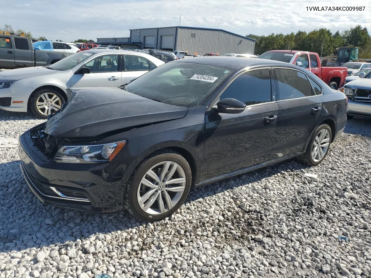 1VWLA7A34KC009987 2019 Volkswagen Passat Wolfsburg