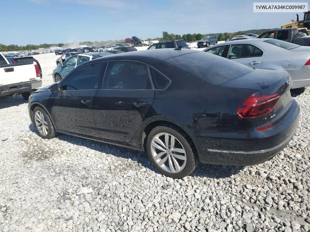 1VWLA7A34KC009987 2019 Volkswagen Passat Wolfsburg