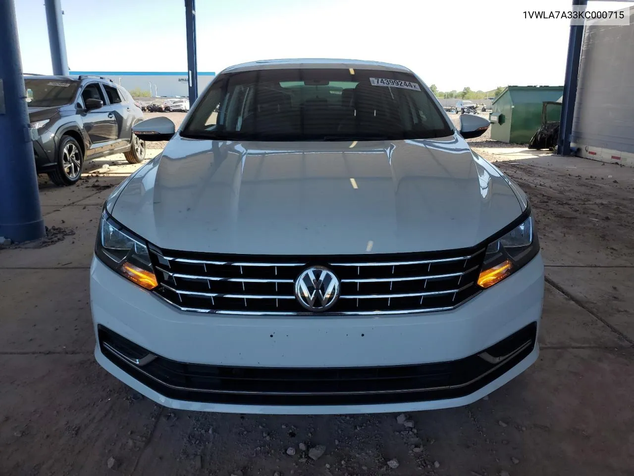 1VWLA7A33KC000715 2019 Volkswagen Passat Wolfsburg