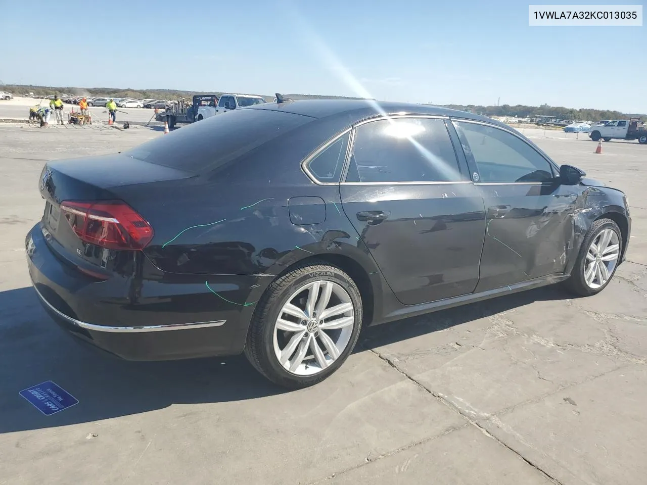 2019 Volkswagen Passat Wolfsburg VIN: 1VWLA7A32KC013035 Lot: 78142424