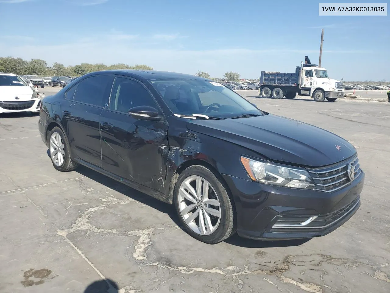 2019 Volkswagen Passat Wolfsburg VIN: 1VWLA7A32KC013035 Lot: 78142424