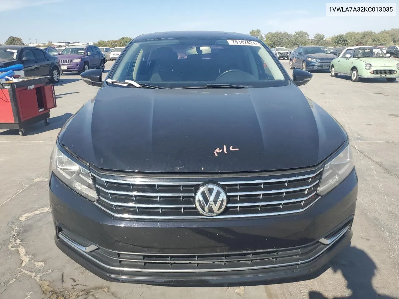 2019 Volkswagen Passat Wolfsburg VIN: 1VWLA7A32KC013035 Lot: 78142424