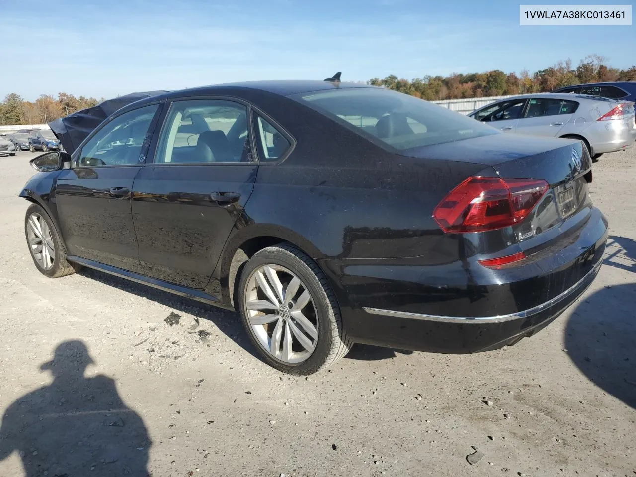 1VWLA7A38KC013461 2019 Volkswagen Passat Wolfsburg