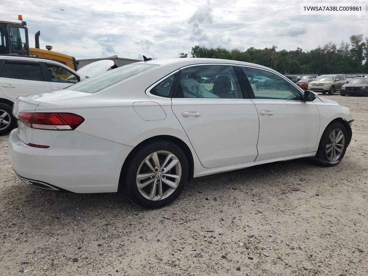 2020 Volkswagen Passat Se VIN: 1VWSA7A38LC009861 Lot: 70390004