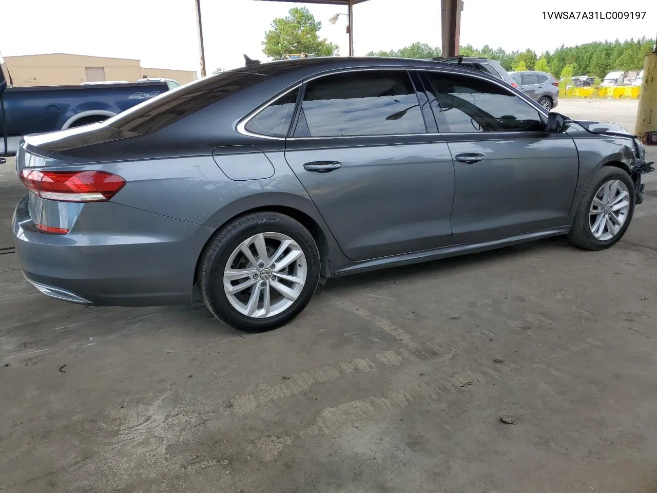 2020 Volkswagen Passat Se VIN: 1VWSA7A31LC009197 Lot: 72334294