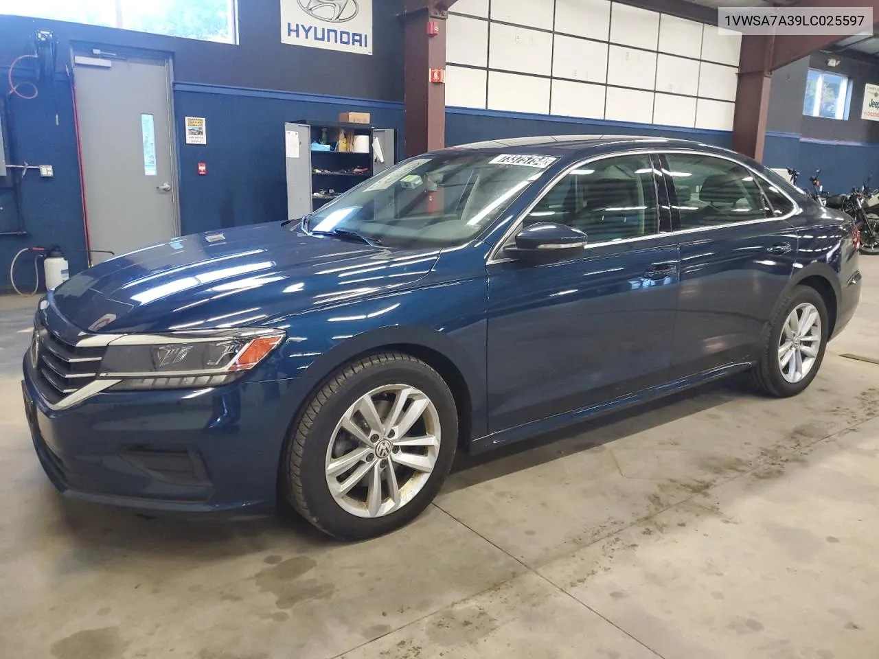 2020 Volkswagen Passat Se VIN: 1VWSA7A39LC025597 Lot: 73375754