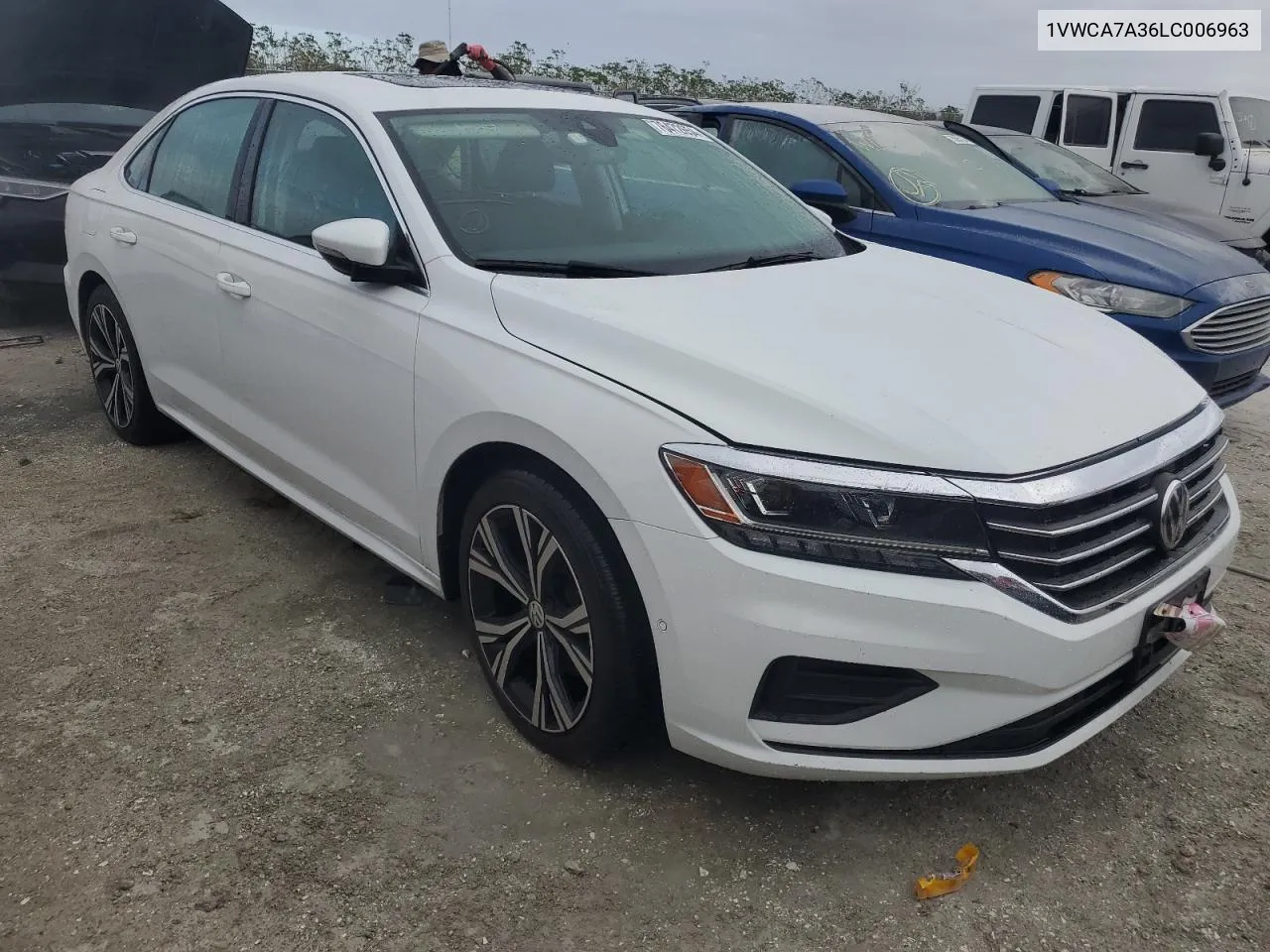 2020 Volkswagen Passat Sel VIN: 1VWCA7A36LC006963 Lot: 76472654