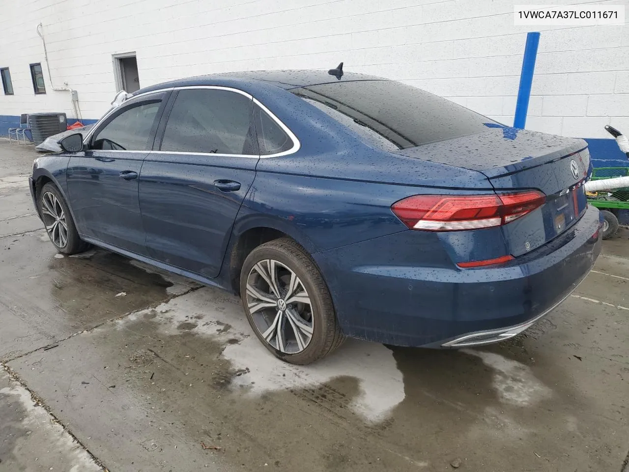 2020 Volkswagen Passat Sel VIN: 1VWCA7A37LC011671 Lot: 76736124