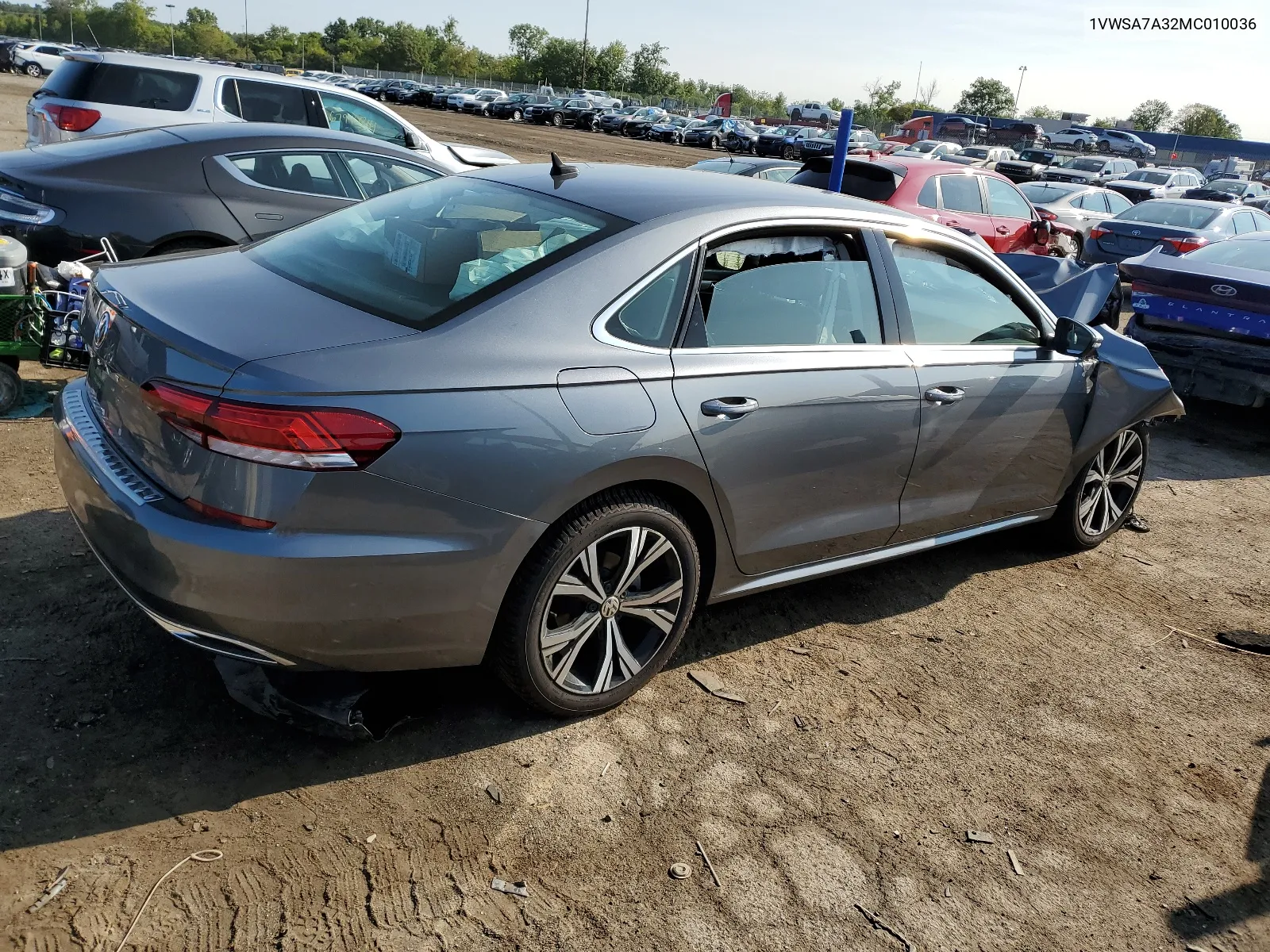 1VWSA7A32MC010036 2021 Volkswagen Passat Se